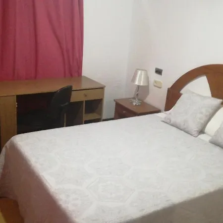 Continental ゲストハウス 3*